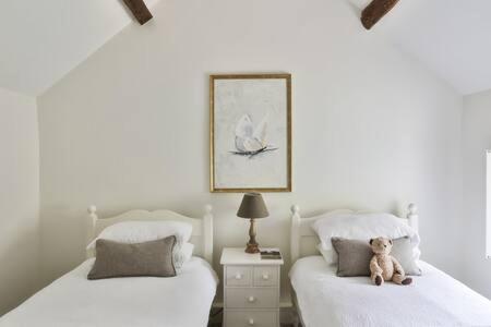 Two Rose Walk Cottage Cotswolds Moreton-in-Marsh 外观 照片